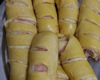 Pão recheado com presunto e queijo