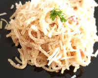 Macarrão à carbonara italiano