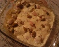 Linguiça de frango no forno ao molho branco