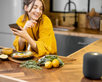 Cozinha moderna! 4 aparelhos digitais que prometem te ajudar na hora de cozinhar