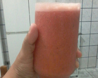 Suco de melancia com gengibre