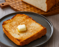 Sandra Moñino, nutricionista especializada em inflamação: "Uma fatia de pão torrado com manteiga é tão saudável quanto uma com azeite extra virgem"