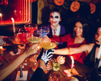 Festas à fantasia marcam Halloween no Brasil: descubra eventos assustadoramente divertidos de norte a sul