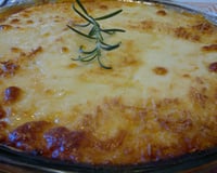 Escondidinho de mandioca com carne assada