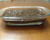 Pavê de chocolate com biscoito champagne