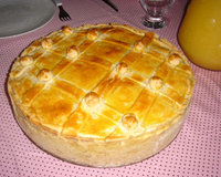 Empadão de frango com catupiry