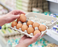 Pouca gente sabe, mas esses são os ovos que você não deve comprar no mercado