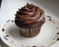 Mousse de maracujá no copinho de chocolate