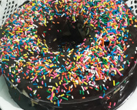 Calda de chocolate fácil para bolo