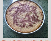 Bolo mesclado de coco e chocolate do Lúcio Cezar