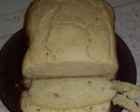 Pão de forma feito na máquina de pão