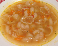 O truque de chef para calcular a quantidade exata de macarrão para fazer a sopa perfeita