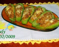 Chuchu recheado com atum