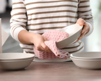 Saiba com que frequência se deve trocar o pano de prato