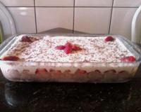 Pavê de morangos da Rê