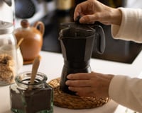 Café na cafeteira italiana: veja como prepará-lo perfeitamente com dicas de baristas profissionais