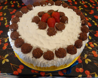 Bolo de aniversário de pêssego