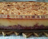 Escondidinho de mandioca com carne seca