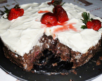 Torta de chocolate e morango