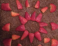 Bolo de chocolate com morango
