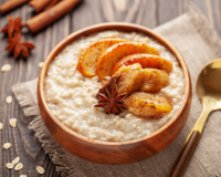 Mingau de aveia é a receita que minha avó sempre faz quando chega uma frente fria, e aqui está o truque para ficar perfeito