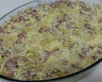 Ravioli com molho branco de calabresa