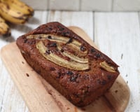 Bolo de banana, aveia e chocolate sem glúten: a receita fácil, úmida e perfeita para um lanche da tarde