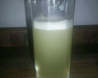 Suco de limão,gengibre e capim cidreira