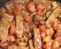 Lombo de porco com tomate