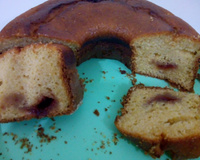 Broa de fubá com goiabada