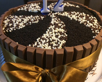 Bolo Kitkat super fácil