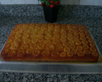 Bolo de banana caramelizada