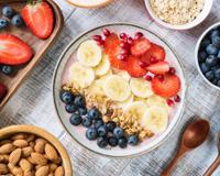 Pouca gente sabe: esse é o lanche nutritivo e saudável que vai fazer você dormir melhor