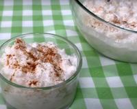 Sou nutricionista e garanto: essa canjica cremosa sem açúcar é tão gostosa quanto a tradicional