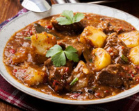 As MELHORES dicas para amaciar a carne e fazer o picadinho mais gostoso do mundo