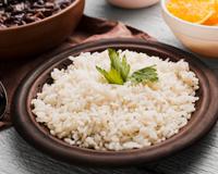 Não pode comer arroz branco, Harvard? Especialista em nutrição esclarece estudo polêmico e lista opções