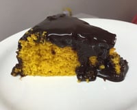 Bolo de cenoura na tupperware (micro-ondas)