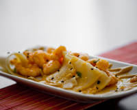 Lasanha de camarão com molho de queijo