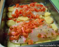 Tilápia ao forno com batatas