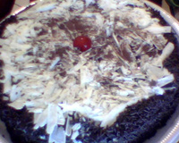 Bolo de chocolate com coco verde