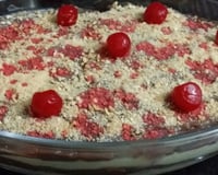 Pavê de chocolate com biscoito de maizena