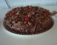 Bolo de chocolate para aniversário