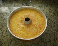 Bolo de fubá cremosão