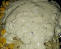 Pennes ao molho de queijos