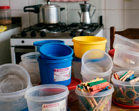 Não jogue fora: potes sem tampa podem ser reaproveitados com esses truques simples