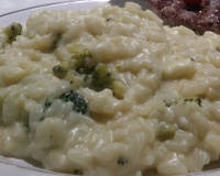 Risoto de brócolis com queijo minas