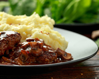 Contrafilé ao molho de cerveja