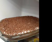 Pavê de chocolate com biscoito de maizena