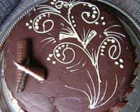 Bolo prestígio à moda Mi