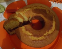 Bolo de fubá com goiabada